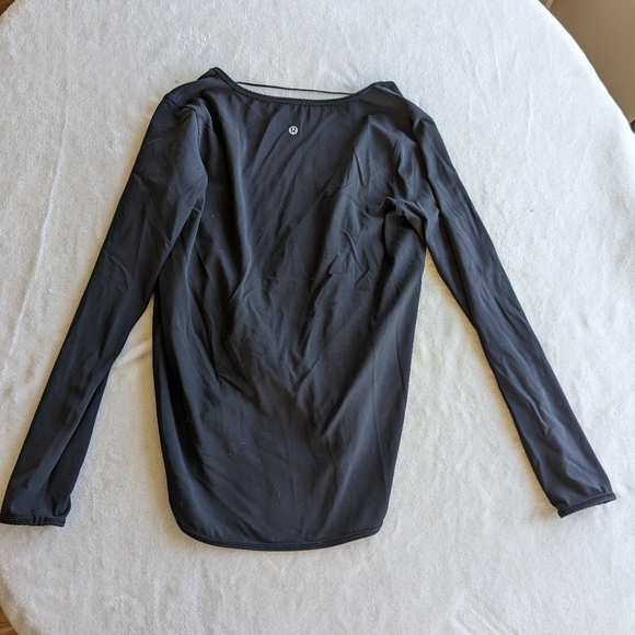 Lululemon long sleeve - Picture 3 of 3